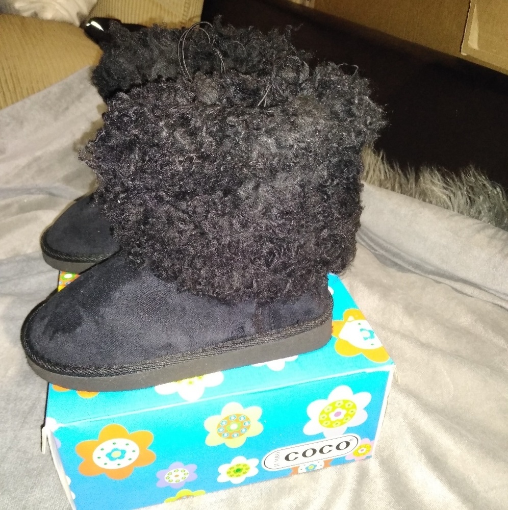 Girls Black Shearling Top Boots